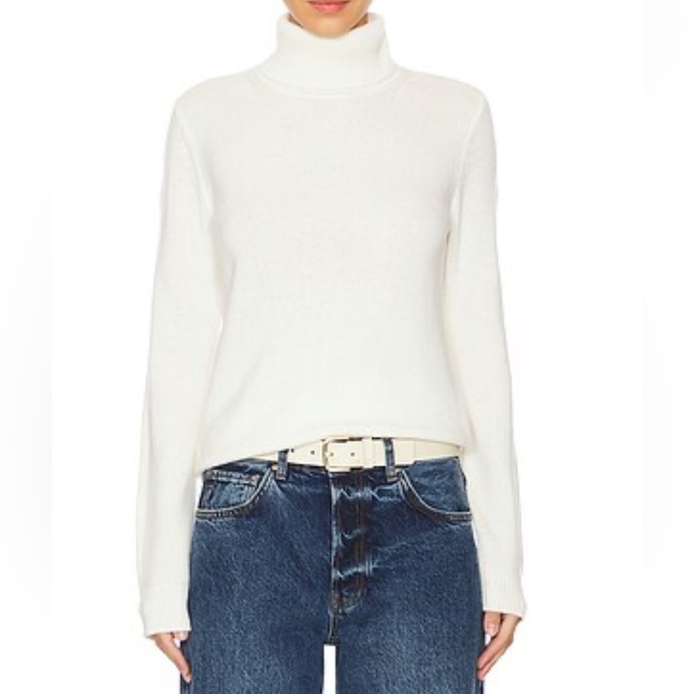 Theory Ivory Cashmere Turtleneck Sweater - Brand New